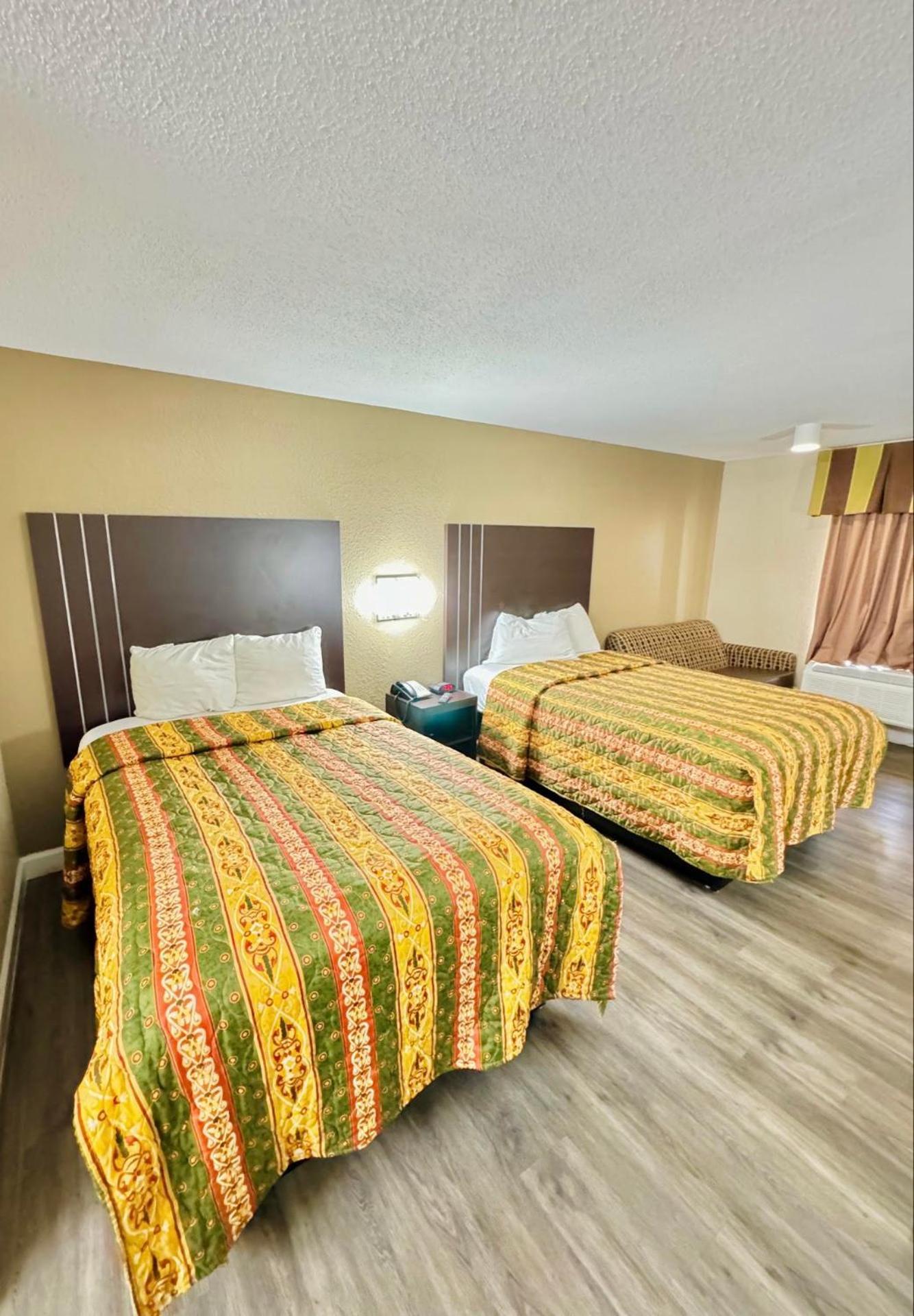 Rodeway Inn Expo Center Спартанбърг Екстериор снимка