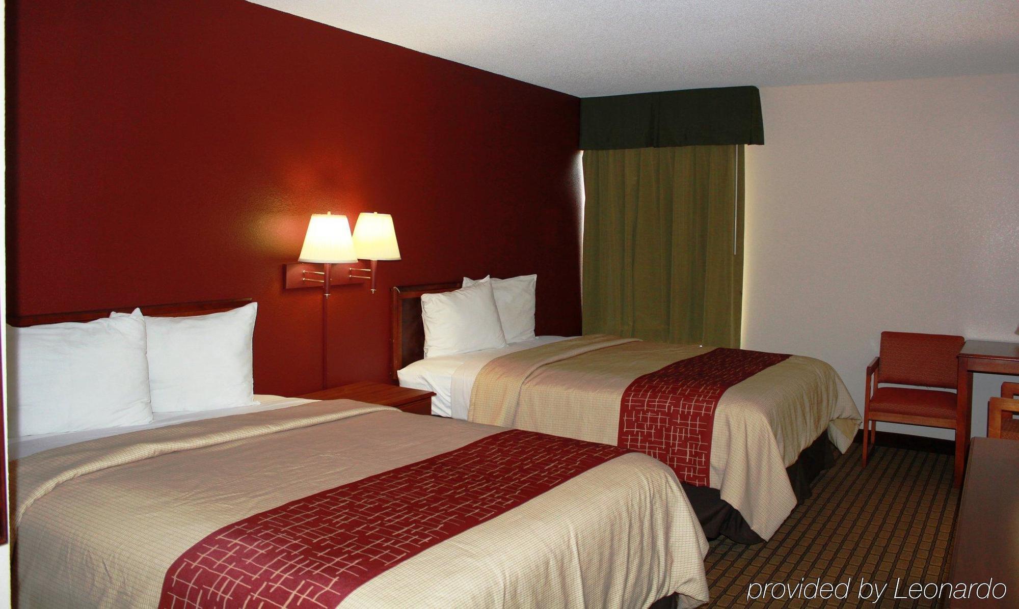 Rodeway Inn Expo Center Спартанбърг Екстериор снимка