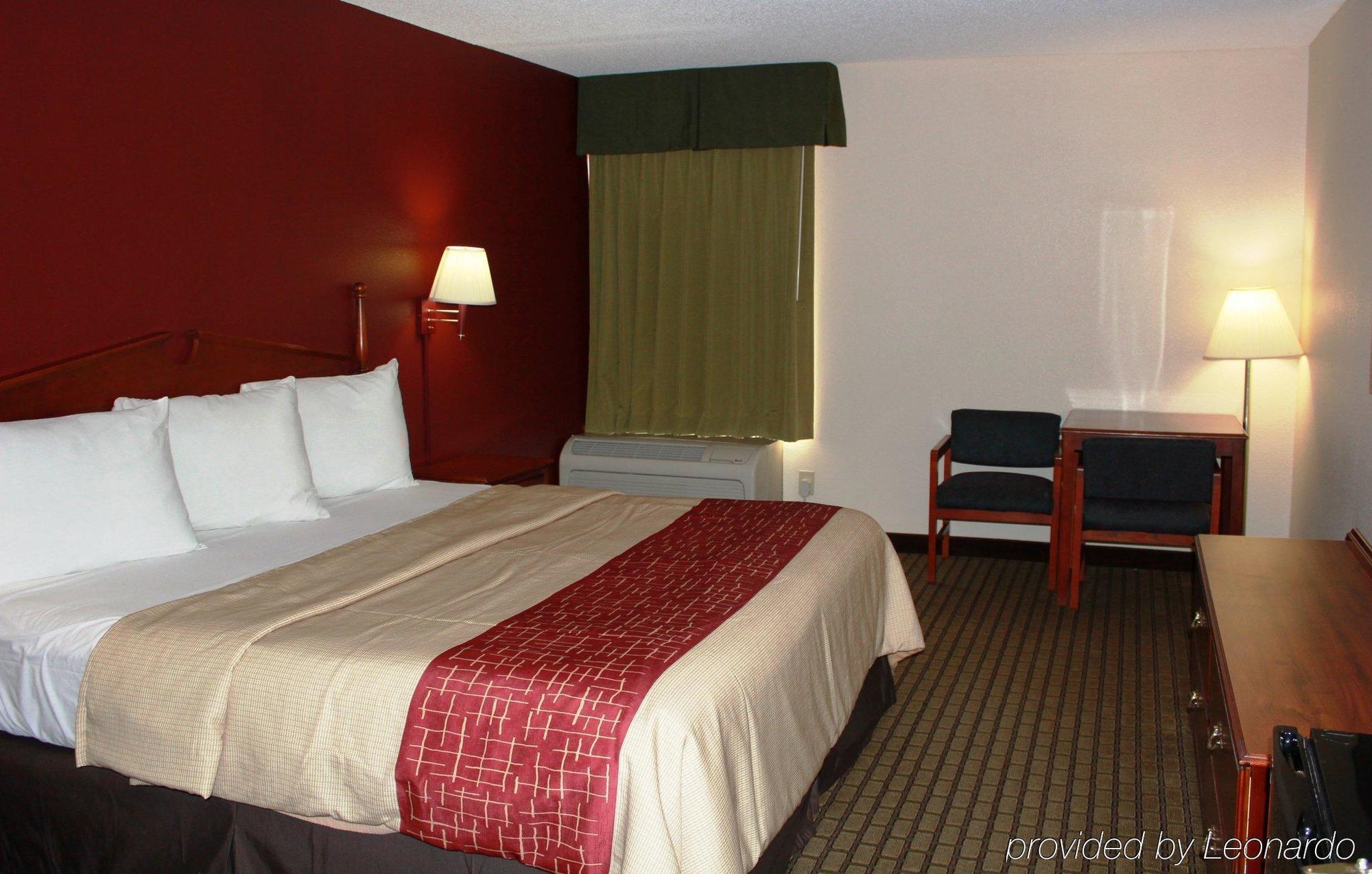 Rodeway Inn Expo Center Спартанбърг Екстериор снимка
